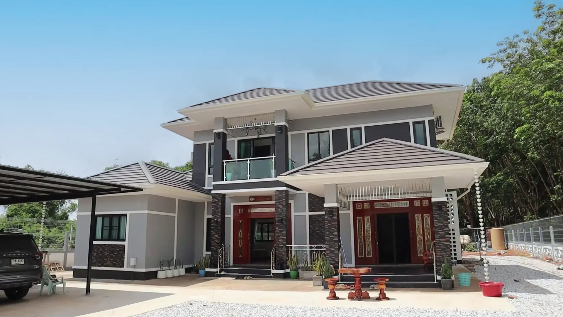 บ้านสองชั้น คอนเทมโพรารี่