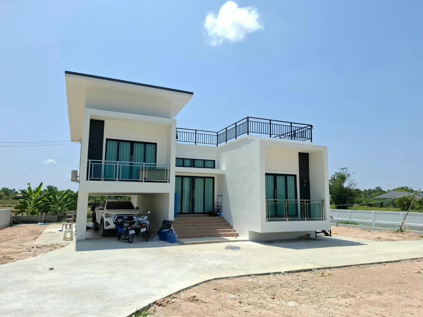 บ้านชั้นครึ่ง สไตล์โมเดิร์น